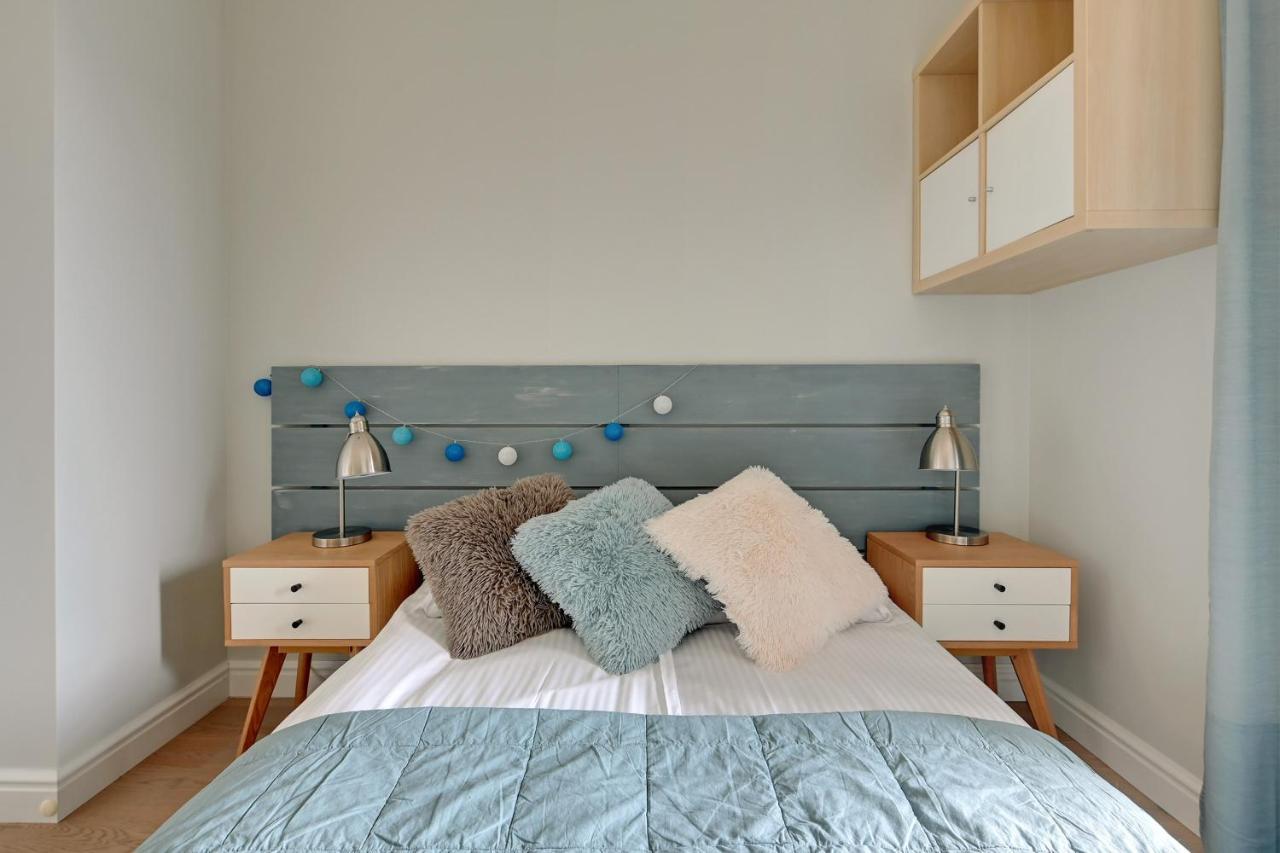 Apartments Riva - Nadmorski Dwor Premium グダニスク エクステリア 写真